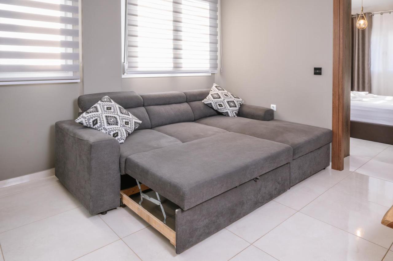 Unique1 - Two Bedroom Private Lux City Apartment Heraklion  Екстер'єр фото