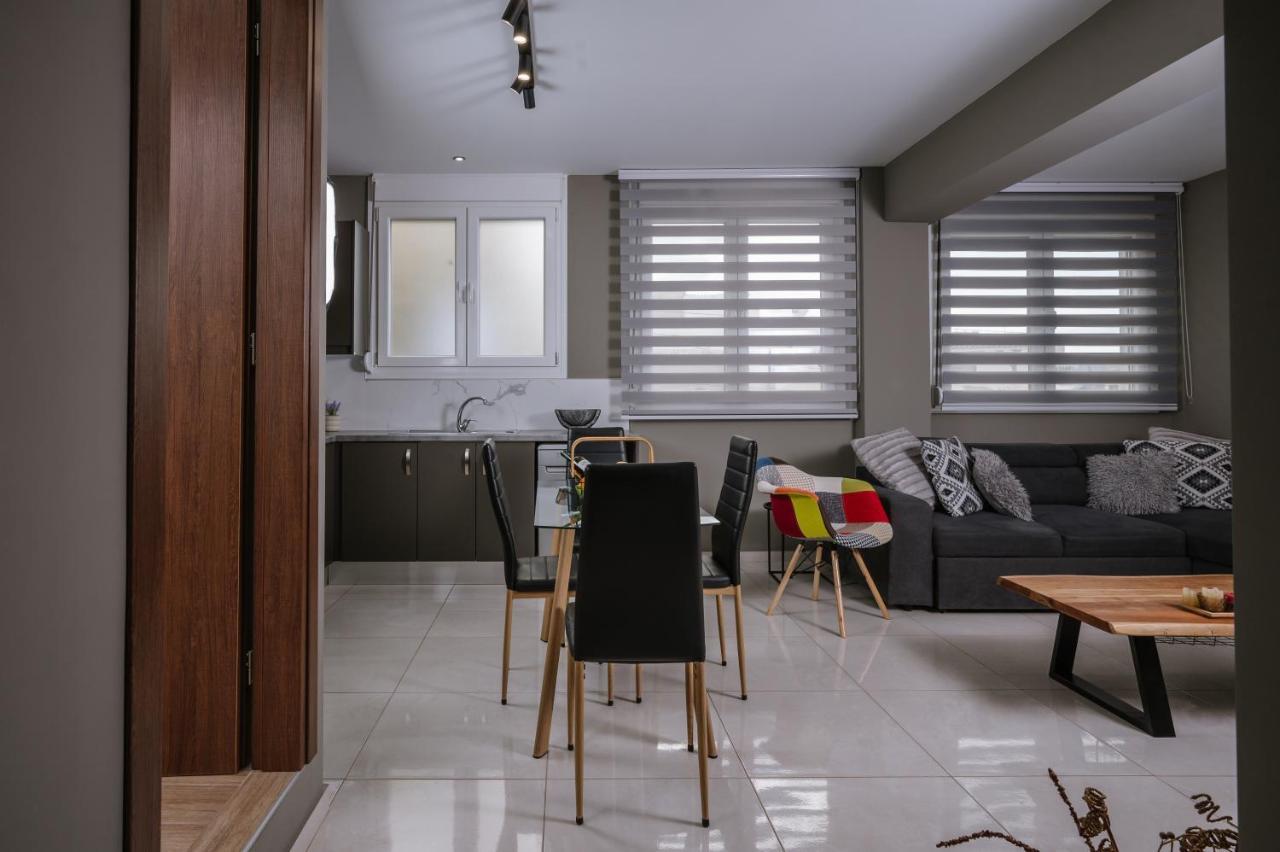 Unique1 - Two Bedroom Private Lux City Apartment Heraklion  Екстер'єр фото